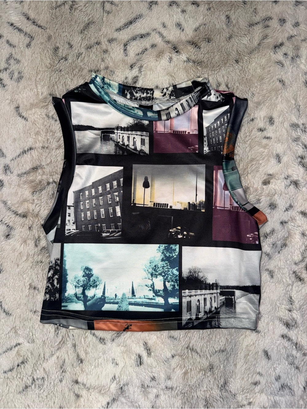 Y2k comic/ city scape style crop top